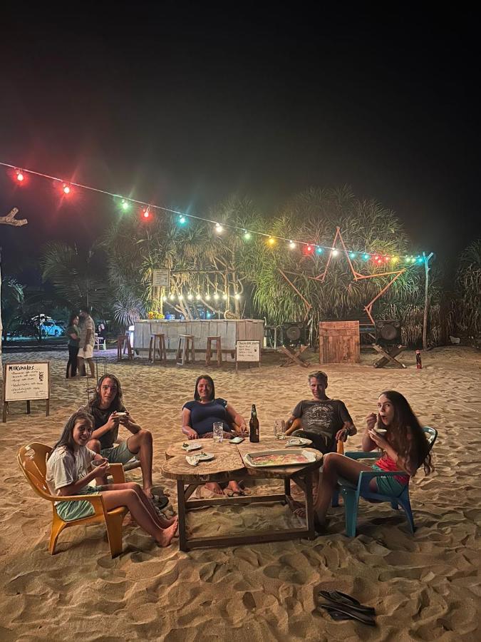 Surfing Beach Nilaveli Trincomalee Exterior photo